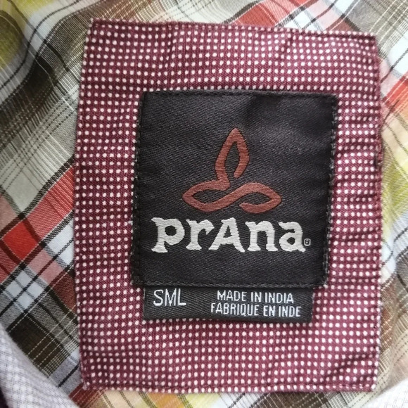 Prana Men's Borla Short Sleeve Button Up Chest Pockets Red Micro Dots Small - Picture 13 of 16